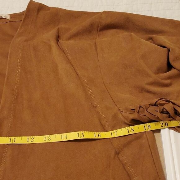 Hollister faux suede Boho cardigan with fringe size Small - Picture 9 of 10